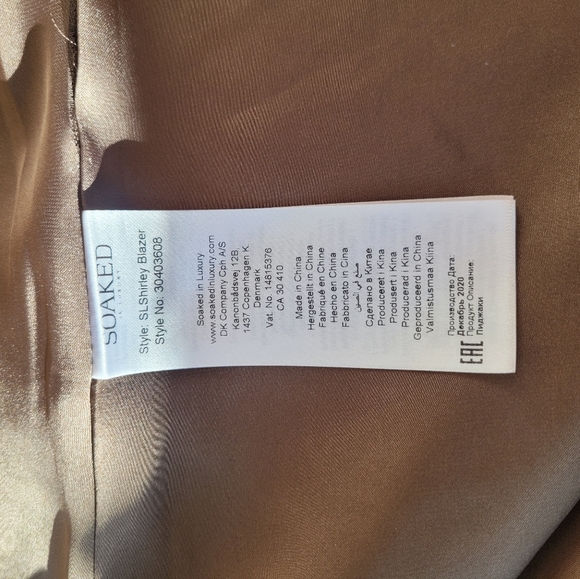 Soaked in luxury blazer - Picture 6 of 6